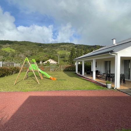 Villa Au Pied Du Volcan Ле-Тампон Экстерьер фото